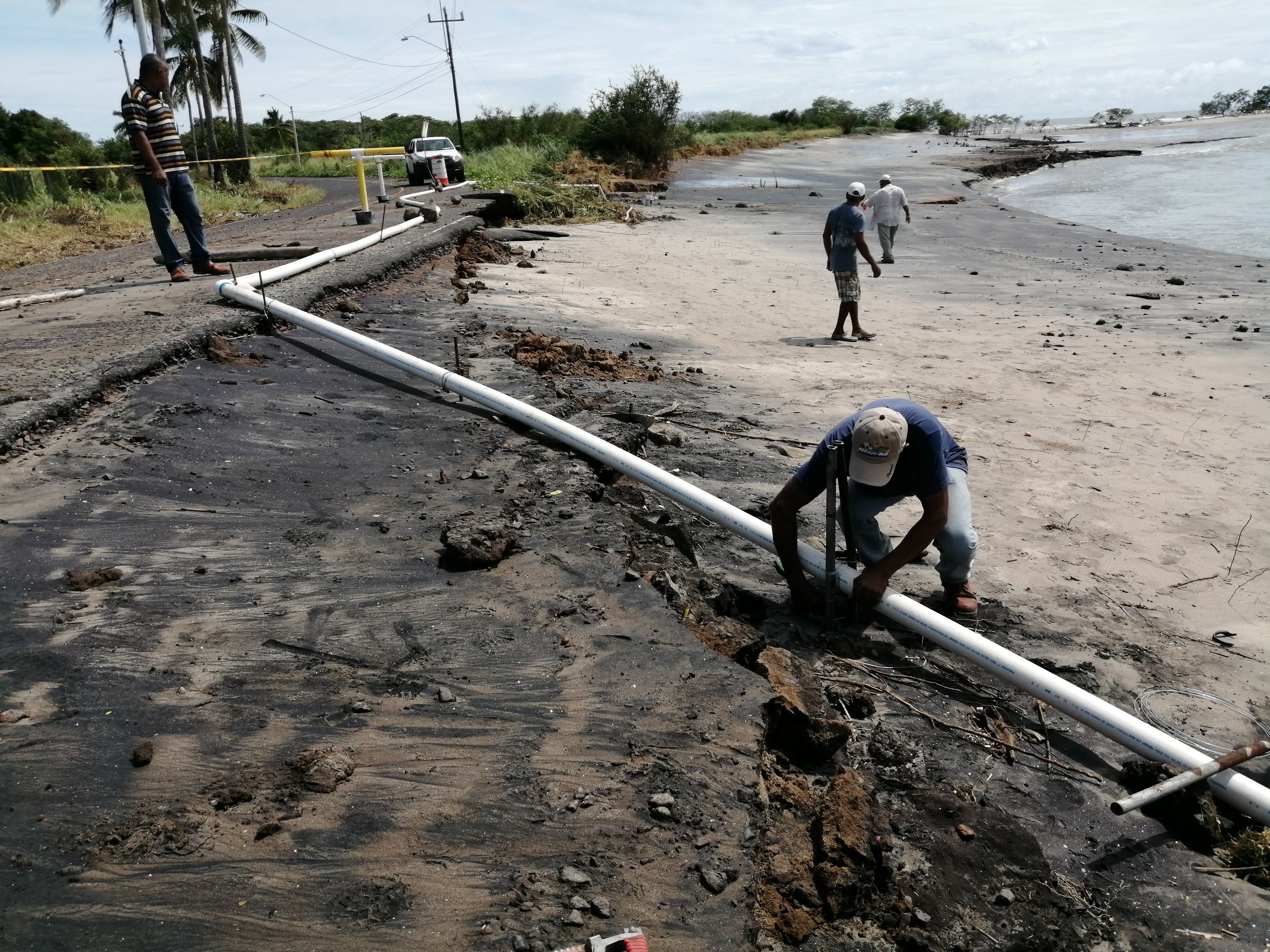 Según los cálculos del alcalde Juliao al menos 50 proyectos solicitados en los cabildos comunitarios podrían quedarse sin realizar debido a este recorte.