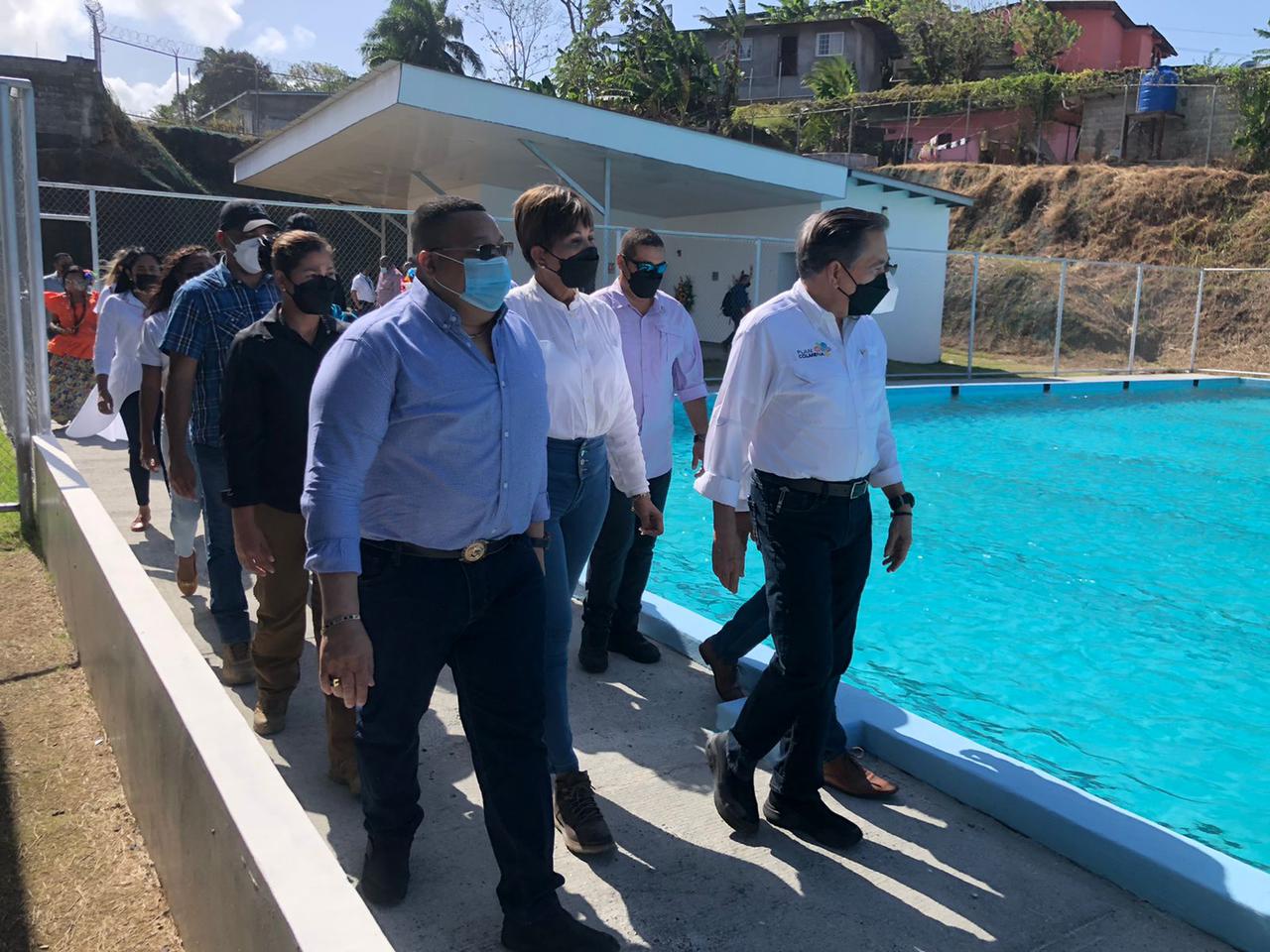 El polideportivo está construido en un terreno valorado en más de 2 millones de dólares. 