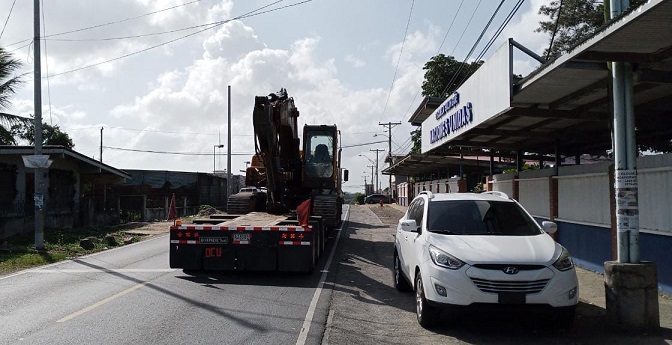 Vista externa de la escuela Naciones Unidas.