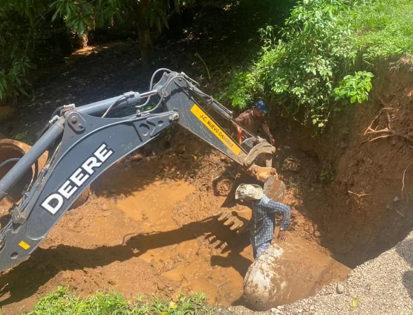 Deslizamiento de tierra en el sector de  la “Carreterita” en el corregimiento de Nuevo Chagres, Colón.