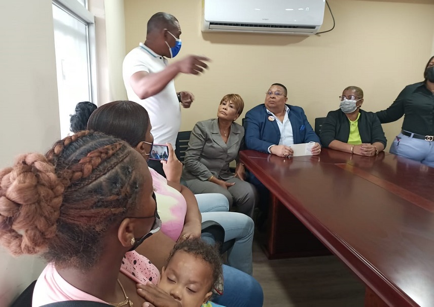 Las 15 familias damnificadas están compuestas por 50 integrantes.