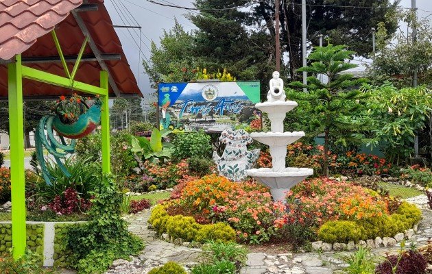 Tierras Altas, fue establecido como distrito, mediante la Ley 55 del 13 de septiembre de 2013.