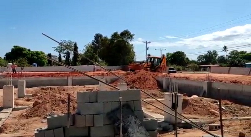 Desde el punto de vista del alcalde Tomás Arrocha, lo denunciado no representa ningún problema en sí, porque, según dijo, esa máquina se emplea en el Municipio de Natá "para servirle a la comunidad"