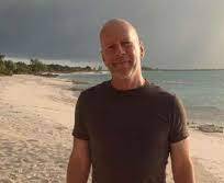  Bruce Willis