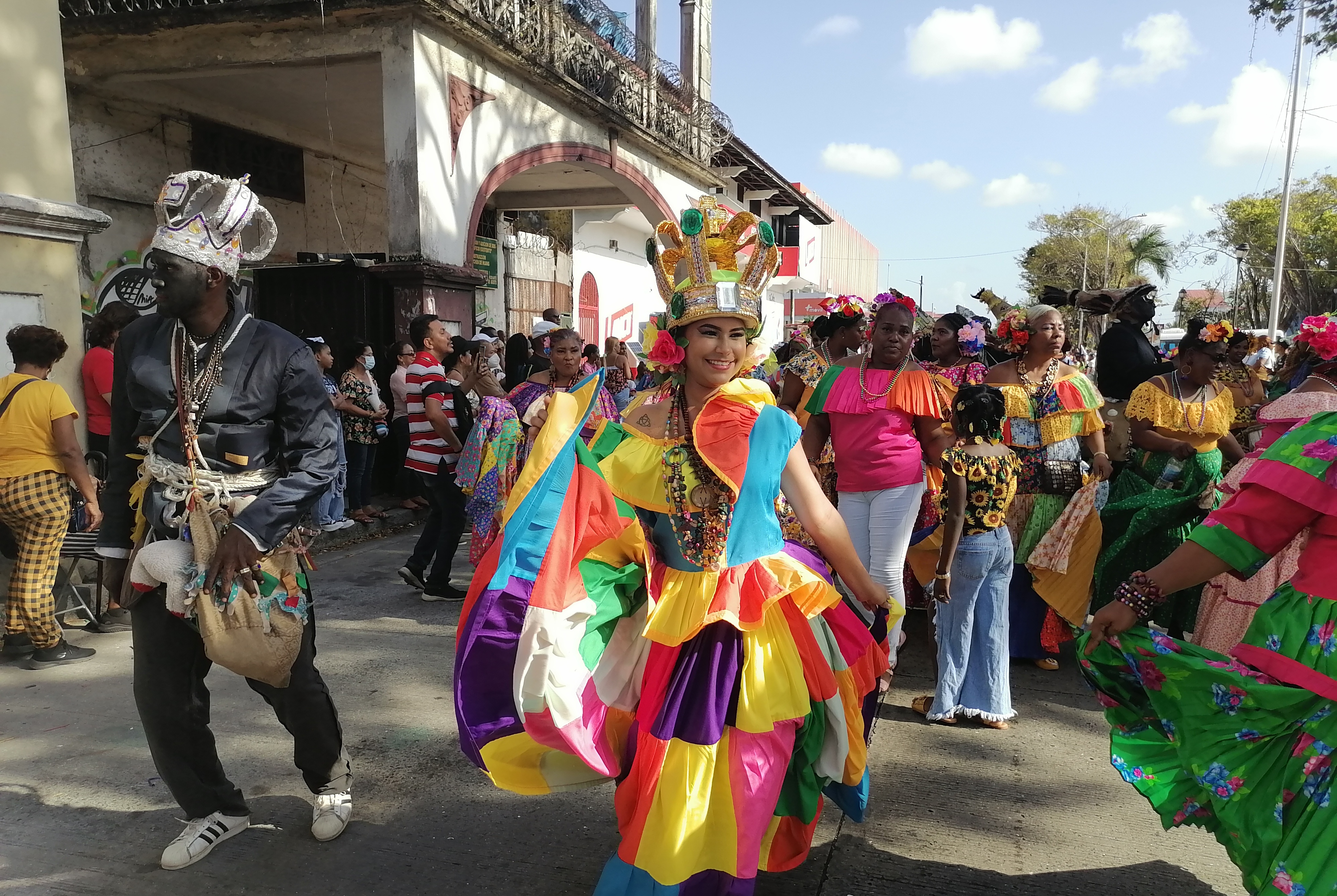 La belleza de la mujer colonense.