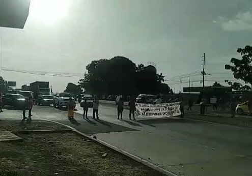 Moradores de El Playón, Aguadulce, están cansado de vivir como gorgojos.