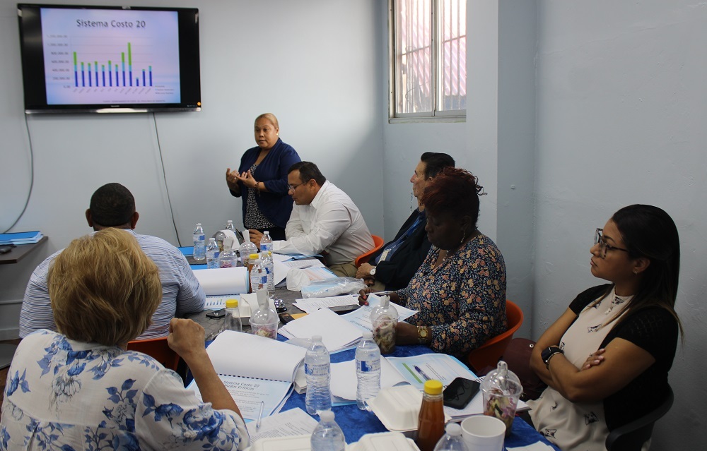 Los directivos recibieron informes de gestión por altos funcionarios de la CSS. ( Foto: D. Sánchez)