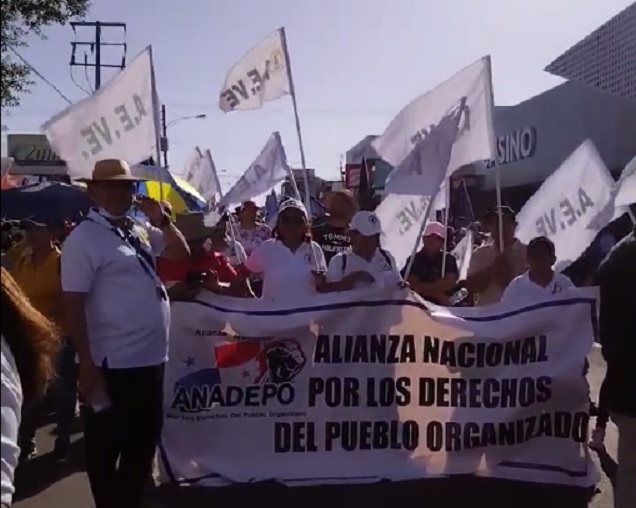 La marcha se realizó de manera pacífica para que las autoridades no olviden que el pueblo está vigilante y en espera de que se retomen  las negociaciones en la mesa del diálogo.