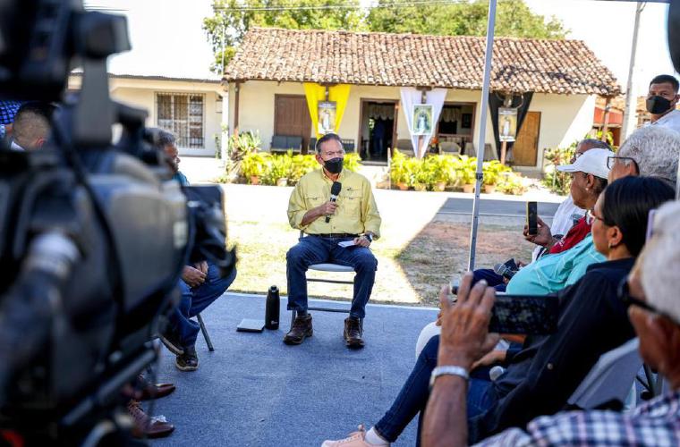 Gobierno extiende hasta septiembre Vale Digital | Critica