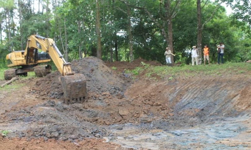 Los pequeños productores con poco ganado son los más perjudicados en el verano por la falta de agua.