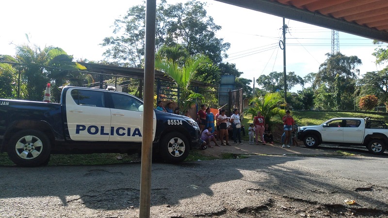 Voceros de los acudientes, indicaron que persistirán en la solicitud de separar del cargo a la directora titular.