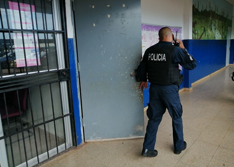 Quieren saber por qué los más de 143 expolicías no han pasado legalmente a la condición de jubilados.