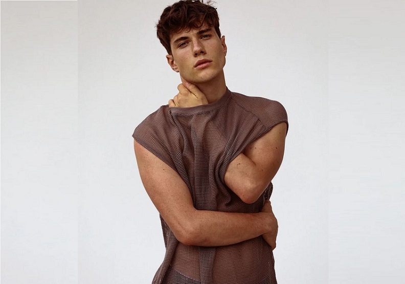 Edoardo Santini fue proclamado “hombre más bello” de Italia en 2019 (Instagram @_edoardosantini_).