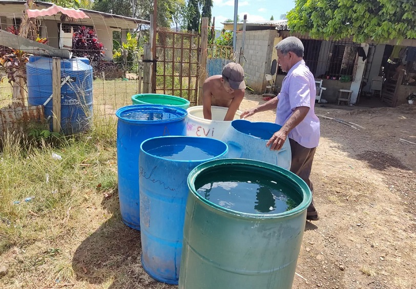 Con los preyectos se esperaba mitigar la escasez de agua que se podría generar el fenómeno climático de El Niño.