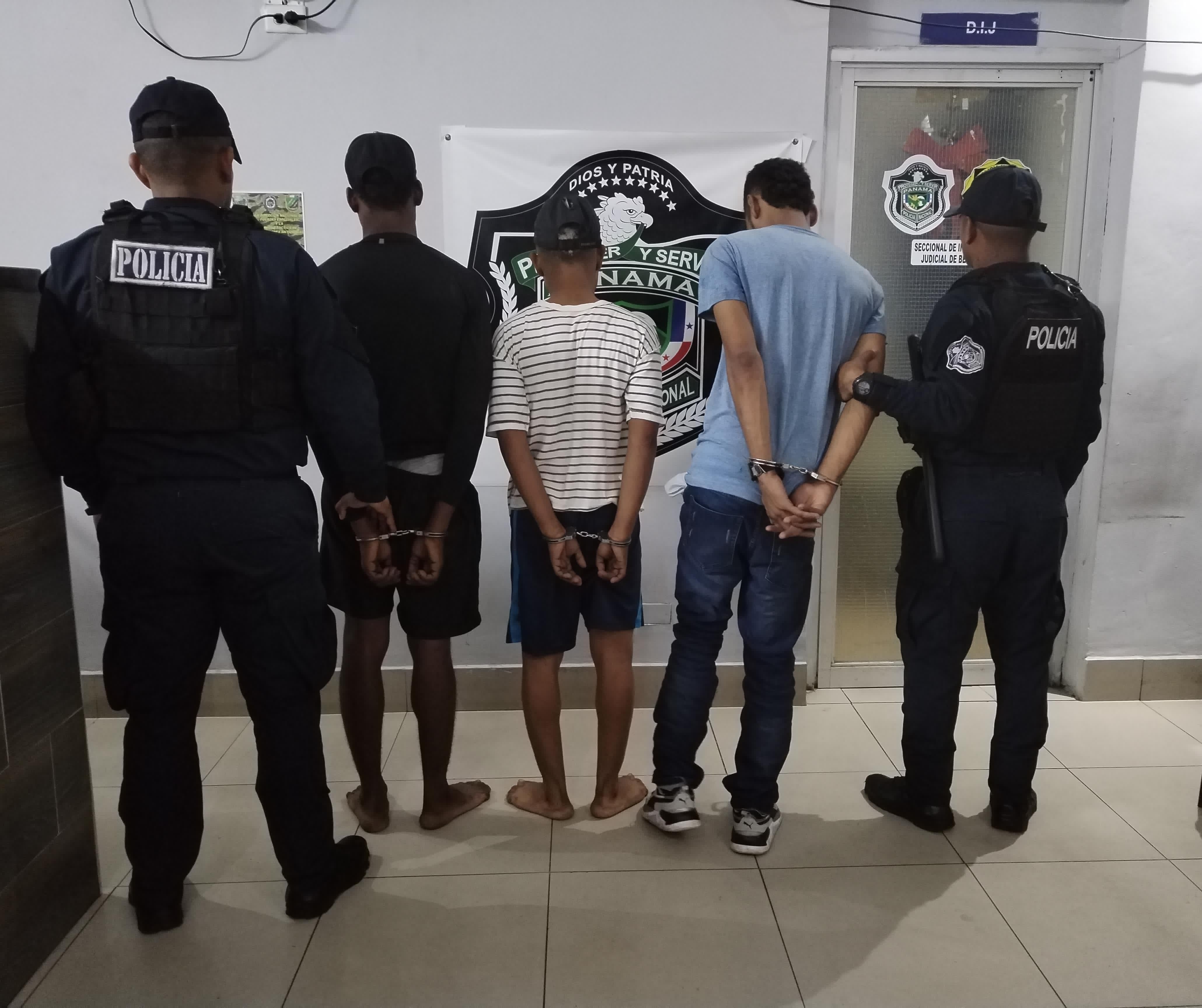¡Se jodieron! Capturan a tres por un intento de robo en Vía Brasil ...