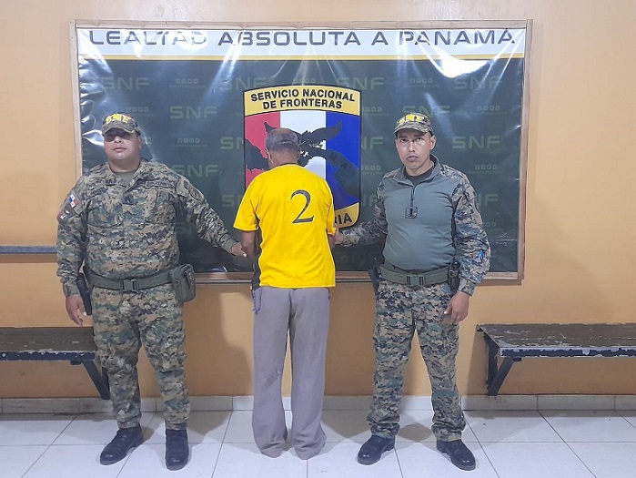Detenido por tirar la vela al monte en Tortí;  quemó 3 casas