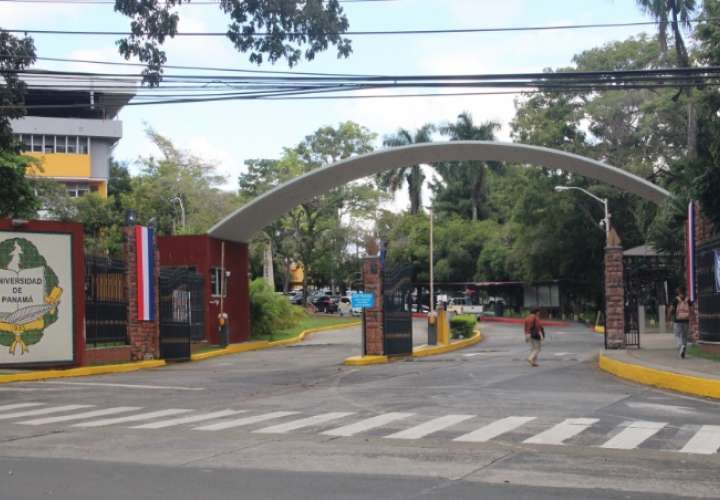 Campus central de la Universidad de Panamá.