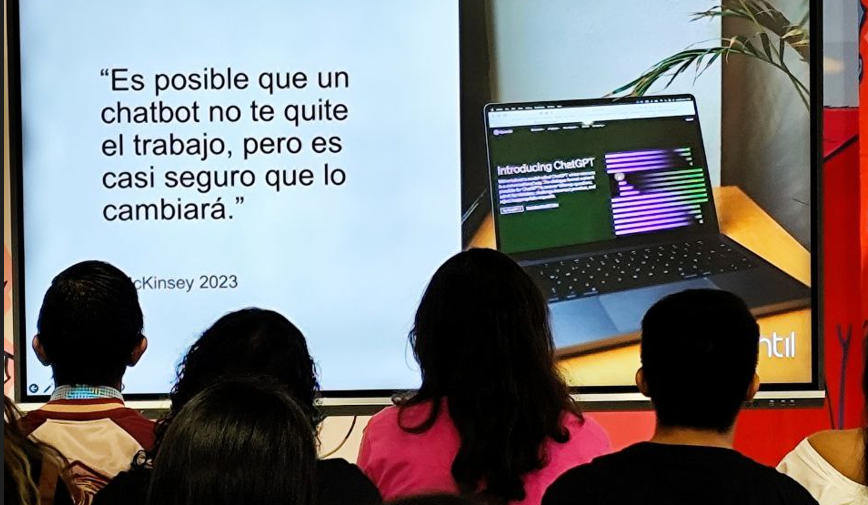  Actividades que fomentaron el aprendizaje tecnológico. Foto: Cortesía