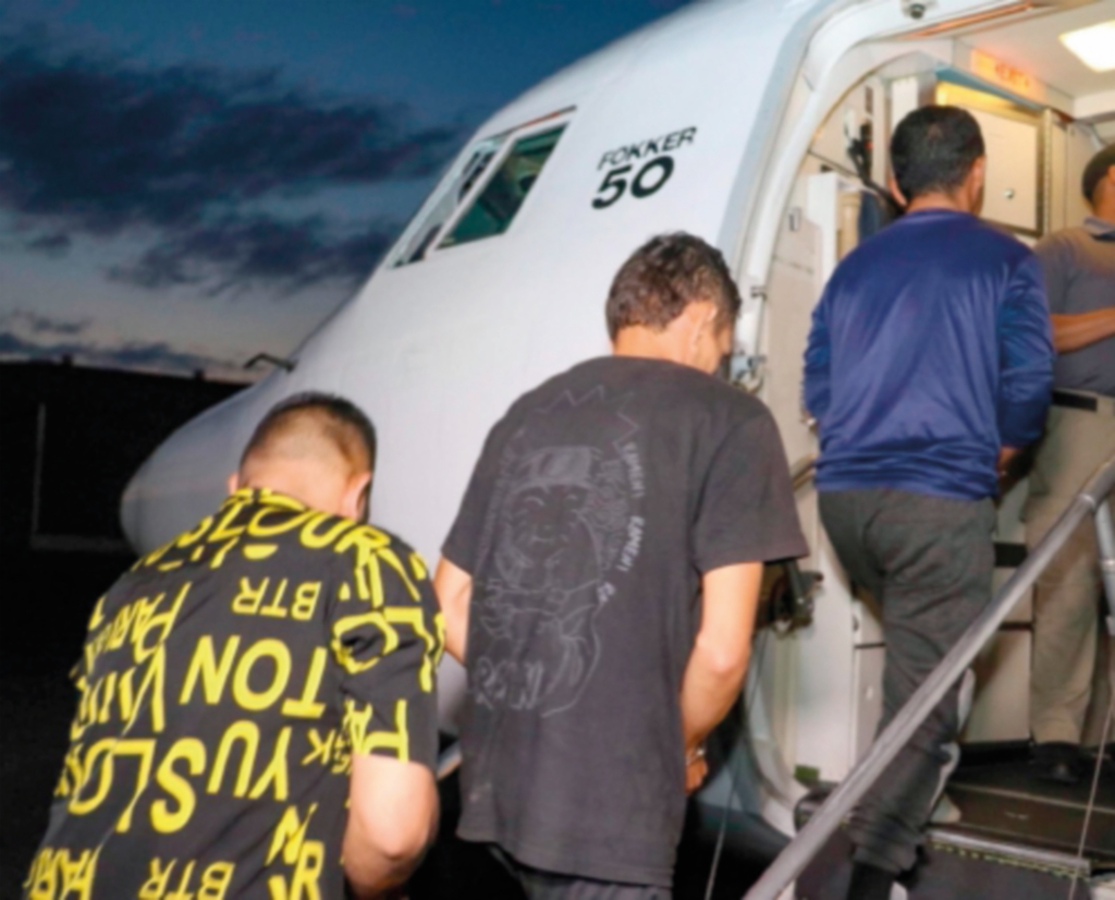Este fue el vigesimoséptimo vuelo programado hacia Colombia.