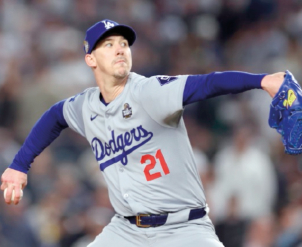 El acuerdo entre Buehler y Boston es por un año.