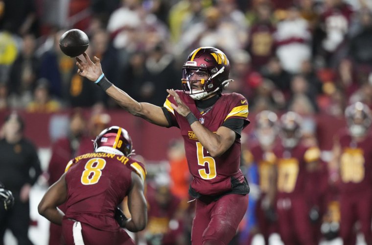 Jayden Daniels lideró la ofensiva de Washington.