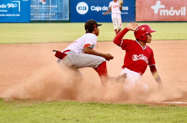 En la Serie Regular del Campeonato Nacional de Béisbol Juvenil cada equipo jugará un total de 22 encuentros.