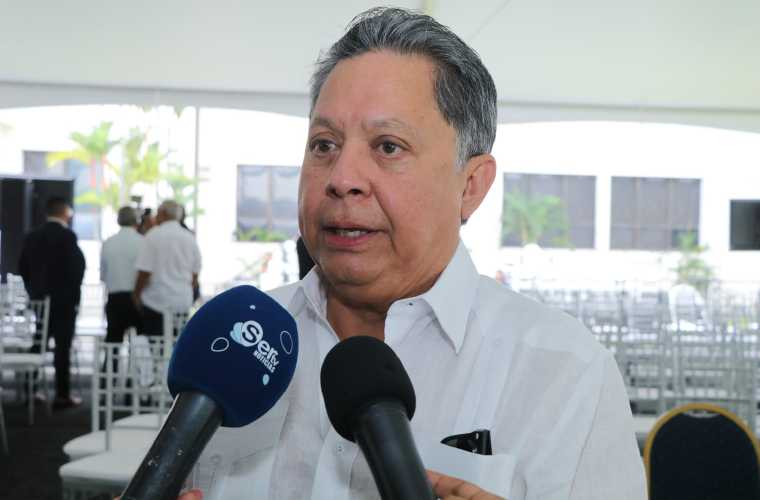 Viceministro de Salud, Manuel Zambrano Chang.