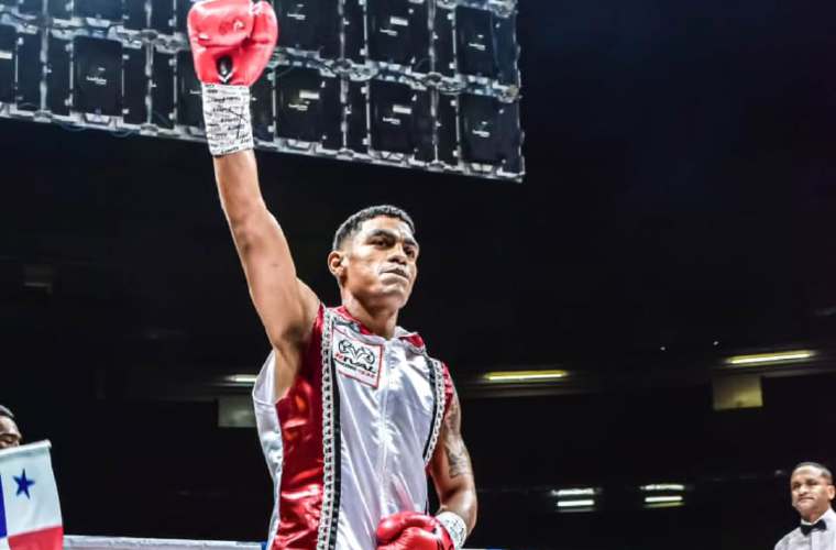 Ricardo ‘El Científico’ Núñez fue escogido como el Boxeador del Año en Panamá.