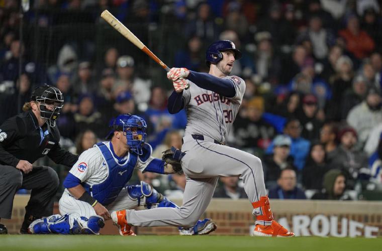 Kyle Tucker (der.) durante un juego la temporada pasada.