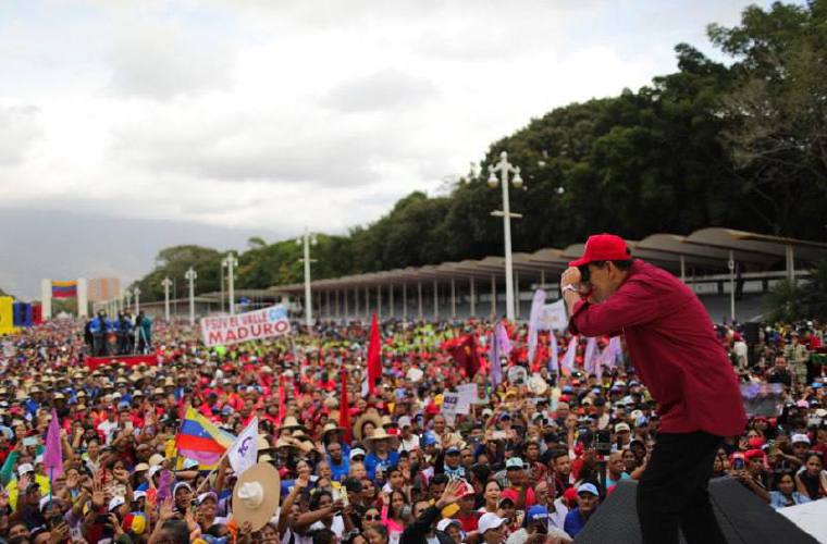 Maduro expresó que Martínez-Acha “se bajó los pantalones” ante el secretario de Estado de EEUU, Marco Rubio.