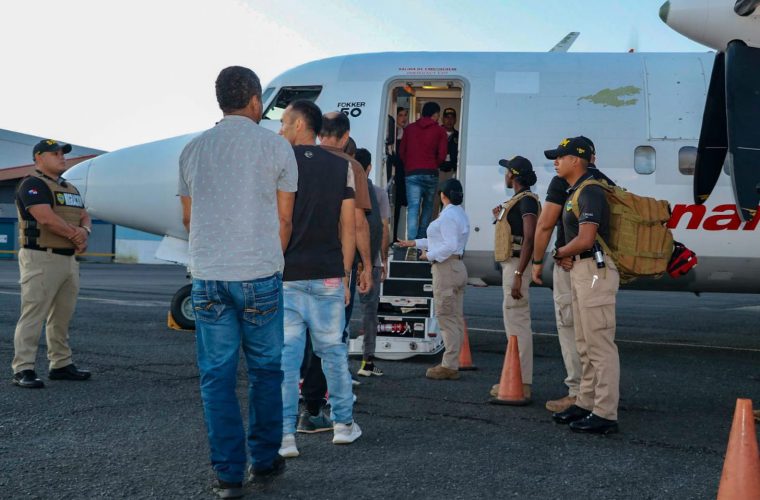 Trascendió que EEUU enviará 340 deportados a Panamá.