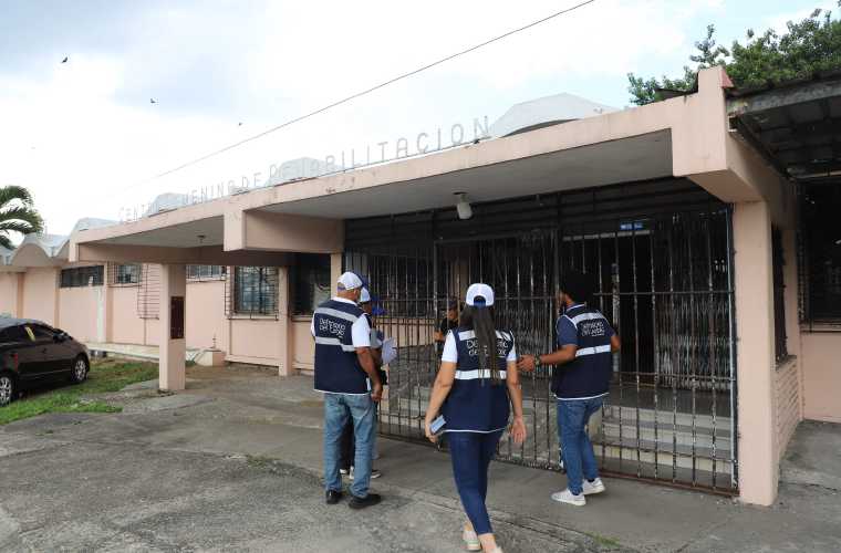 Se inició la investigación con la apertura de una queja de oficio.