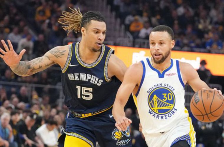 Golden State Warriors y Memphis Grizzlies se enfrentan hoy y el ganador avanza a playoff.