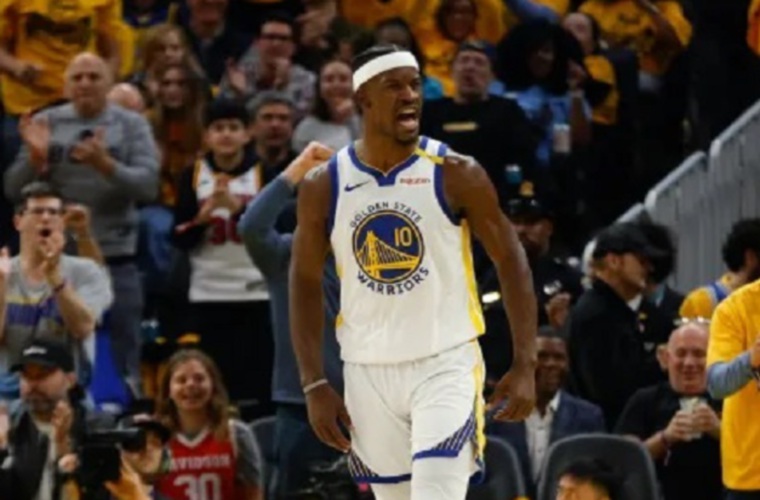Jimmy Butler fue uno de los jugadores que aportó al triunfo de los Warriors.