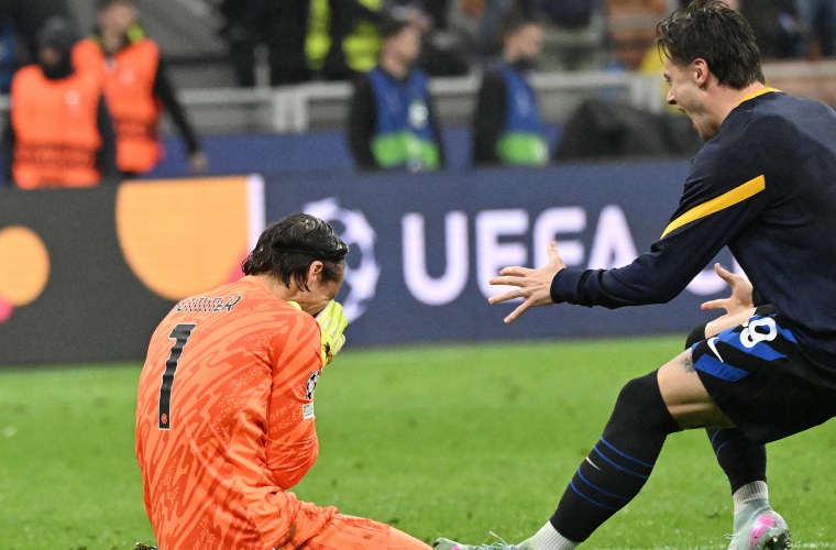 Sommer (I) durante el partido de vuelta.