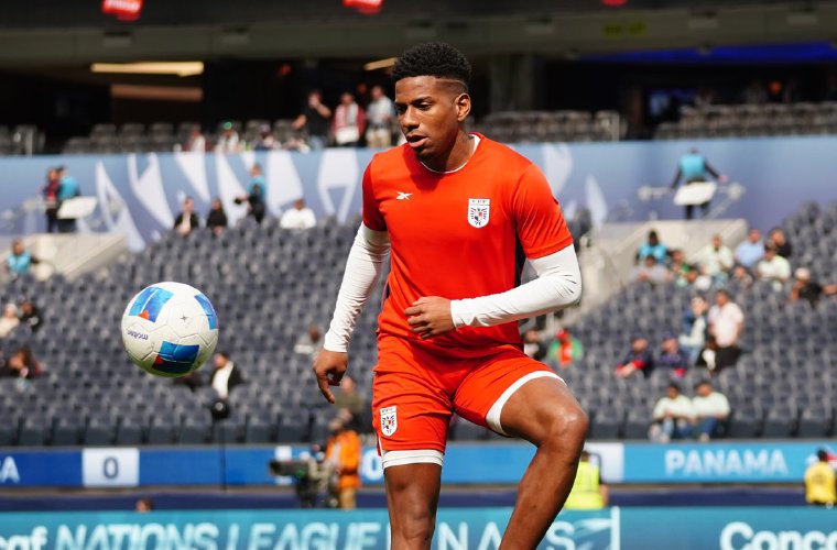 César Blackman, jugador de Panamá.