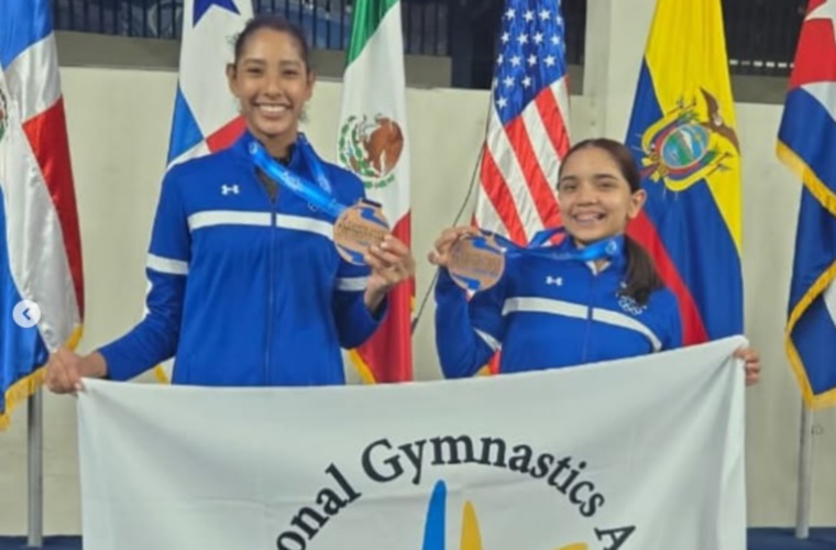 Isabel Goon Lan y María Sofía Corbett.