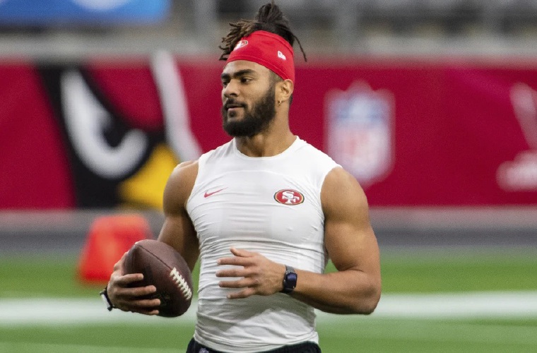 Fred Warner es hijo de padre panameño.