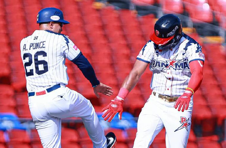 Panamá quedó ubicado en el grupo A del torneo junto a los equipos de Venezuela, República Dominicana, Colombia, Brasil y Curazao.