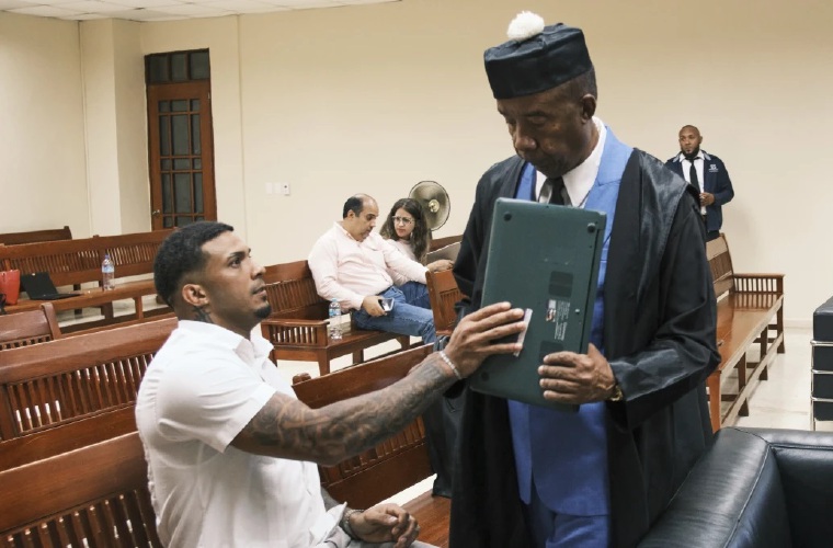 Wander Franco (izq.).