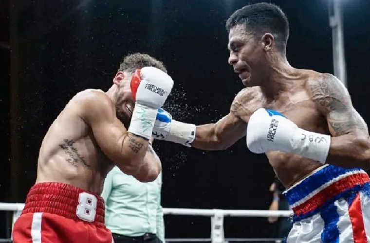 Ricardo Núñez (i) y Jon Fernández.