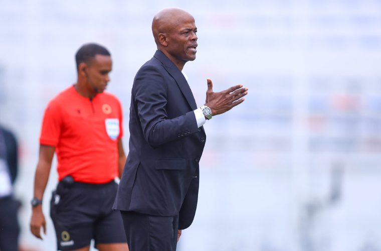 Jorge Dely Valdés, director de la Sub-20.