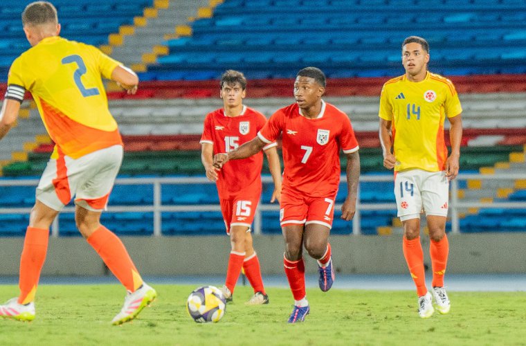 Partido entre las selecciones Sub-20 de Panamá y Colombia.