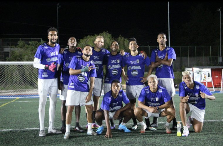 Jugadores del CAI luego de un entrenamiento en la ciudad de Tegucigalpa, Honduras.