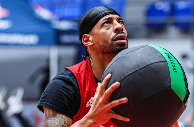 Trevor Gaskins, canastero panameño.