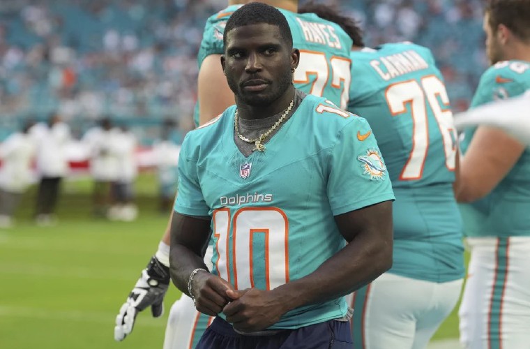 Tyreek Hill, recibidor de los Miami Dolphins.