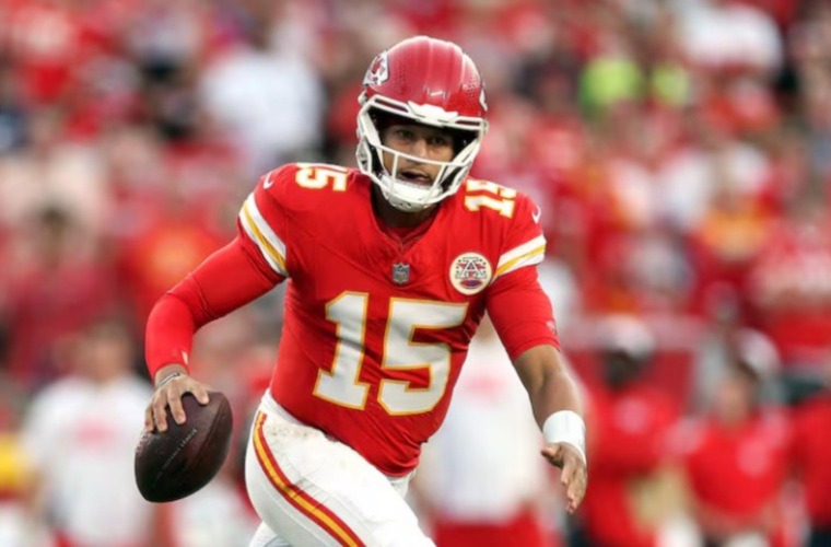 Patrick Mahomes lidera a los Chiefs.