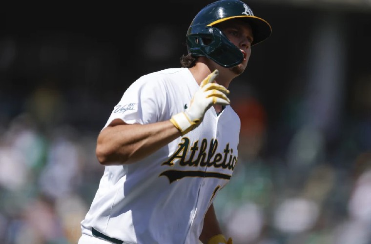 Nick Kurtz, jugador de Oakland.