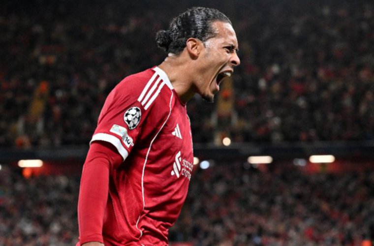 van Dijk anotó el gol del triunfo para Liverpool. 