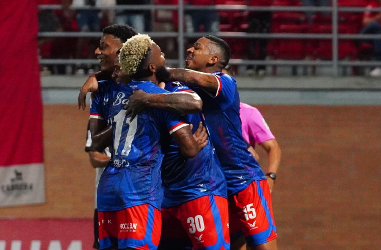 Plaza Amador no ha perdido en el torneo.